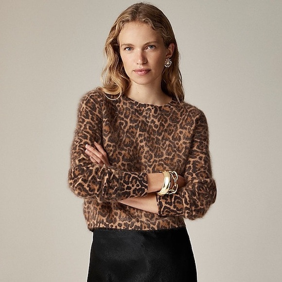 J. Crew Sweaters - J Crew Brushed Cashmere Crop Fit Crewneck Sweater in Leopard Print XS $158 CE684